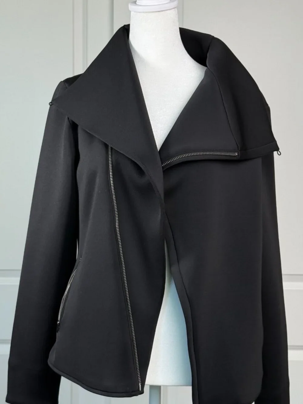 ADAY Up in the Air Lightweight Asymmetrical Zip Jacket, Black, Medium